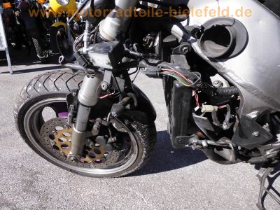 Yamaha_FZR1000_Exup_1992_Typ_3LK_CRASH_upside-down_USD-Gabel_-_wie_3LE_3LF_3GM_71.jpg