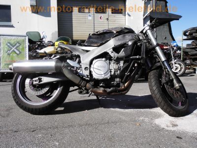 Yamaha_FZR1000_Exup_1992_Typ_3LK_CRASH_upside-down_USD-Gabel_-_wie_3LE_3LF_3GM_8.jpg