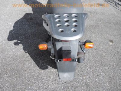 Suzuki_UC125_Epicuro_Roller_silber_SJ125T_CRASH_sehr_gepflegt_hohe_Scheibe_8.jpg