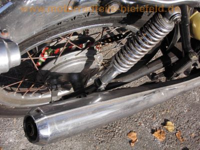 Honda_CB250K_gold_mit_2x_Auspuff_CB250G_Speichenraeder_Chromfender_kurz_original_Sitzbank_-_wie_CB_CL_250K_350K_Twin_47.jpg