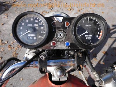 Yamaha_RD250_Typ_522_rot_ohne_Auspuff_Speichenraeder_original_Sitzbank_-_wie_RD_TZ_125_250_350_1A2_352_20.jpg