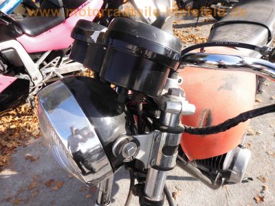 Yamaha_RD250_Typ_522_rot_ohne_Auspuff_Speichenraeder_original_Sitzbank_-_wie_RD_TZ_125_250_350_1A2_352_26.jpg