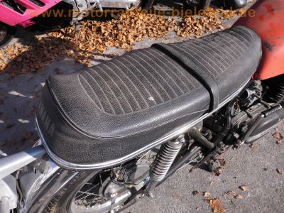 Yamaha_RD250_Typ_522_rot_ohne_Auspuff_Speichenraeder_original_Sitzbank_-_wie_RD_TZ_125_250_350_1A2_352_51.jpg
