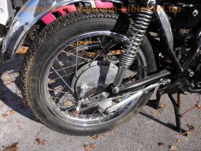 Yamaha_RD250_Typ_522_rot_ohne_Auspuff_Speichenraeder_original_Sitzbank_-_wie_RD_TZ_125_250_350_1A2_352_66.jpg