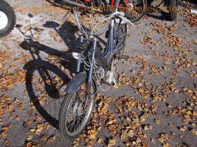 Batavus_Oldtimer-Mofa_blau_Mini-Batavette_BJ_1969_mit_Papieren_-_wie_Puch_Maxi_N_oder_Hercules_Prima_5_17.jpg