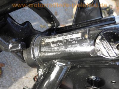 Suzuki_GSX400E_gruen_GK53C_in_Teilen_original_Motor_Auspuff_Sankei_2119_Tank_Regler_-_wie_GSX250E_13.jpg
