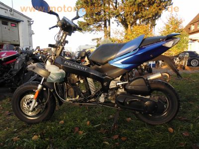 Peugeot_JetForce_C-Tech_50_2007_blau_Unfall_-_wie_Jet-Force_50_125_TSDI_EFI_37.jpg