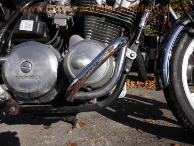 Honda_CB750KZ_RC01_ohne_Tank_und_Auspuff_mit_Gepaecktraeger_-_wie_CB750F_900F_Boldor_RC04_RC06_SC01_SC09_53.jpg