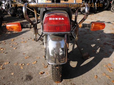 Honda_CB750KZ_RC01_ohne_Tank_und_Auspuff_mit_Gepaecktraeger_-_wie_CB750F_900F_Boldor_RC04_RC06_SC01_SC09_8.jpg