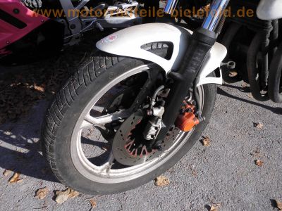 Suzuki_GS650G_SPEER-KATANA_Verkleidung_weiss_-_wie_GS550M_GSX750_GSX1100_Katana_13.jpg