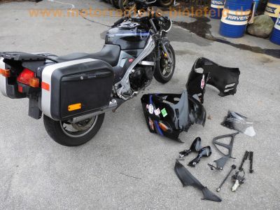 Suzuki_GSX1100F_GV72C_Krauser_Koffersystem_Gepaecktraeger_und_Koffer_Stahlflex_-_Motor_1127ccm_V708_138PS_wie_in_GSX-R_1100_GV73C_3.jpg