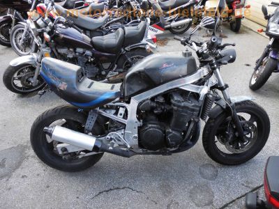 Suzuki_GSX1100R_GSXR_1100_GU74C_Knicker_Gixxer_Streetfighter_Motor_U705_Superbike-Lenker_LW-Auspuff_Stahlflex-Bremsleitung_Wirth-Gabel_-_wie_GSX-R_750_GR75A_9.jpg