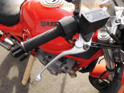 Suzuki_GSF600_BANDIT_GN77B_rot_Loch_im_Zylinderkopf_-_wie_GSF_GSX_400_600_750_1100_F_S_GN72B_26.jpg