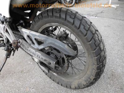 Honda_NX650_Dominator_RD08_rot-weiss_e6_Marving-Auspuff_1-2_Sturzbuegel_-_RFVC-Motor_wie_XBR_GB_500_PC15_PC16_XL600_RM_LM_PD03_PD04_XR600R_PE04_27.jpg