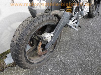 Yamaha_YZF-R_125_RE06_Crash_1a_Motor_Auspuff_mit_2x_Kat_offene_CDI_5D700_120_kmh_19.jpg