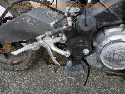 Yamaha_YZF-R_125_RE06_Crash_1a_Motor_Auspuff_mit_2x_Kat_offene_CDI_5D700_120_kmh_34.jpg