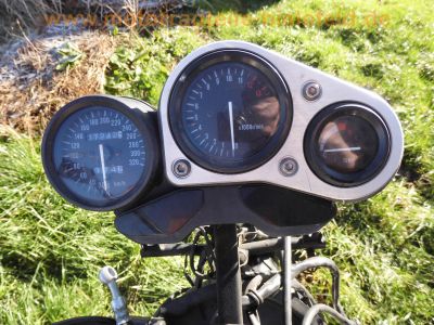 Suzuki_GSXR1100W_GSX-R_1100_GU75C_original_schwarz_unfallfrei_USD-Gabel_-_wie_GSX-R_750_W_19.jpg