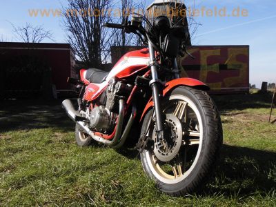 Honda_CB900F2_Boldor_original_rot-weiss_Vollverkleidung_4-2_Auspuff_HM438_37mm-Gabel_Doppelkolben-Bremsanlage_-_wie_CB_750_1100_F_RC04_SC09_SC05_SC08_SC11_43.jpg
