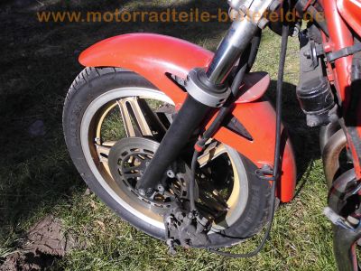Honda_CB900F2_Boldor_original_rot-weiss_Vollverkleidung_4-2_Auspuff_HM438_37mm-Gabel_Doppelkolben-Bremsanlage_-_wie_CB_750_1100_F_RC04_SC09_SC05_SC08_SC11_92.jpg