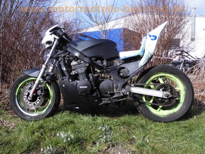 Kawasaki_GPZ_600_R_ZX600A_Ratbike_Streetfighter-Maske_Tank_Motor_Vergaser_Fahrwerk_OK_als_Ersatzteile_1.jpg