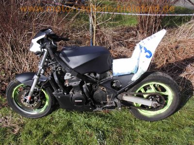 Kawasaki_GPZ_600_R_ZX600A_Ratbike_Streetfighter-Maske_Tank_Motor_Vergaser_Fahrwerk_OK_als_Ersatzteile_5.jpg