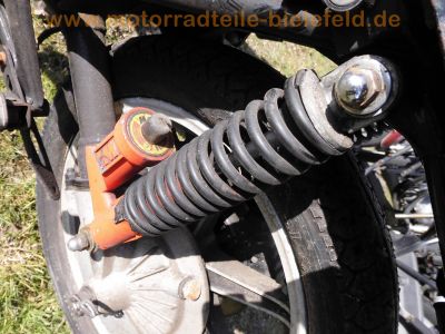Yamaha_XS750_1T5_Rolling_Chassis_schwarz_Marzocchi-Federbeine_Original-Papiere_3-Zylinder_Dreizylinder_Triple_wie_XS750SE_3L3_XS850_4E2_-_no_XS500_XS650_XS1100_42.jpg