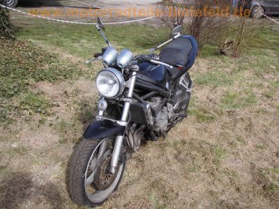 Suzuki_GSF400_BANDIT_GK75B_schwarz_Ochsenaugen_gedrosselt_25kW_34PS_-_wie_GSF600_Bandit_GN77B_49.jpg