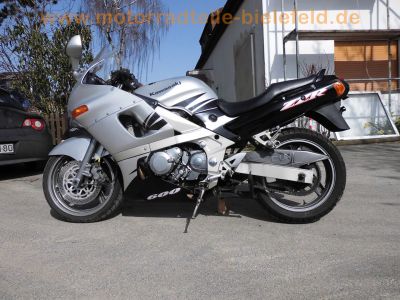Kawasaki_ZZR600E_ZX600E_silber_1998_98PS_REMUS_4-1_Auspuff_3x_Stahlflex_Bremsleitung_29800_mls_64.jpg
