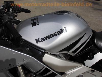 Kawasaki_ZZR600E_ZX600E_silber_1998_98PS_REMUS_4-1_Auspuff_3x_Stahlflex_Bremsleitung_29800_mls_70.jpg