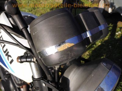 Suzuki_GSX400E_GK53C_weiss-blau_JAMA-Auspuff_Koffertraeger_Gepaecktraeger_-_wie_GSX250E_GS25x_GS40x_GK51C_GJ53B_18.jpg