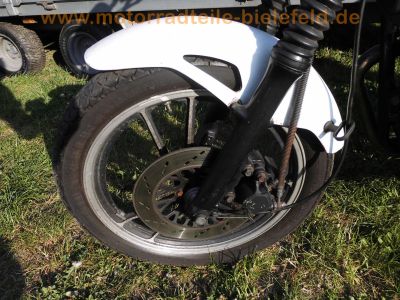 Suzuki_GSX400E_GK53C_weiss-blau_JAMA-Auspuff_Koffertraeger_Gepaecktraeger_-_wie_GSX250E_GS25x_GS40x_GK51C_GJ53B_65.jpg