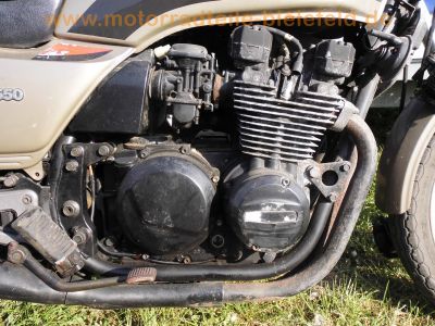 Kawasaki_GPz550UT_bronze_Typ_KZ550H_original_Auspuff_KHI_K053_LCD-Cockpit_-_wie_ZX550A_GPz_KZ_ZX_400_500_750_1100_E_UT_H_GT_21.jpg