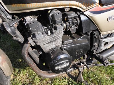 Kawasaki_GPz550UT_bronze_Typ_KZ550H_original_Auspuff_KHI_K053_LCD-Cockpit_-_wie_ZX550A_GPz_KZ_ZX_400_500_750_1100_E_UT_H_GT_52.jpg