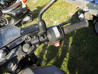 Kawasaki_GPz550UT_bronze_Typ_KZ550H_original_Auspuff_KHI_K053_LCD-Cockpit_-_wie_ZX550A_GPz_KZ_ZX_400_500_750_1100_E_UT_H_GT_62.jpg