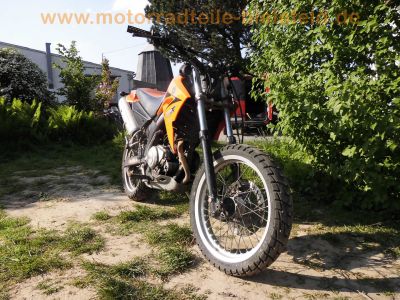 Yamaha_XT125X_CRASH_XT125SM_Super-Moto_SuMo_Malaguti_ZJM74_Motor_M3D6A_-_wie_Enduro_Yamaha_XT125R_YBR125_Derbi_Senda_125_Rieju_SMX125_41.jpg