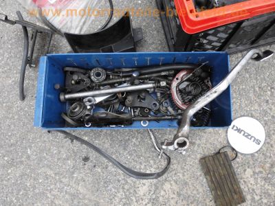 Suzuki_GS850GN_1979_Ur-Modell_Ersatzteile_spare-parts_Koffer_Elektrik_-_wie_GS650G_GS750E_GS550E_GS500E_78.jpg