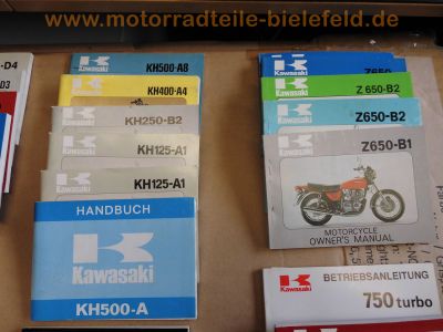Kawasaki_Fahrer-Handbuch_Betriebsanleitung_Werkstatt-Handbuch_owners_manual_KH_KZ_Z_KL_KE_125_175_200_250_305_400_440_450_500_550_650_750_900_1000_1100_B_J_LTD_UT_GP_6.jpg