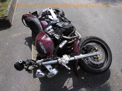 Suzuki_GSX750_AE_Inazuma_JS1AE_Crash_BOS-Auspuff_YSS-Federbeine_LED-Beleuchtung_Stahlflex_Rizoma-Griffe_Motor_R730_-_Technik_wie_GSX_GSF_600_750_1200_F_AK_A3_Bandit_6.jpg