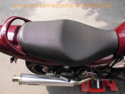 Suzuki_GSX750_AE_Inazuma_JS1AE_Crash_BOS-Auspuff_YSS-Federbeine_LED-Beleuchtung_Stahlflex_Rizoma-Griffe_Motor_R730_-_Technik_wie_GSX_GSF_600_750_1200_F_AK_A3_Bandit_60.jpg