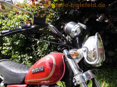 Suzuki_GN250_NJ25A_1994_Soft-Chopper_gesteppte_Sitzbank_original_Auspuff_3834_klassischer_Einzylinder_wie_DR250S_GN400_39.jpg