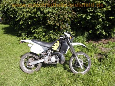 Honda_CRM125_R_JD13_Zweitakt_Enduro_Vollcross_mit_Strassenzulassung_11kw_15PS_120kmh_-_Motor_Technik_wie_CR125_MTX125R_JD05_JD10_NSR125R_JC20_JC22_37.jpg