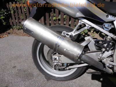 Suzuki_GSXR_750_K0_WVBD_1Hd_2x_Motor_2x_Renn-Verkeidung_2x_Radsatz_Tuning_SR-Racing_Titan-Auspuff_0083SR_Renn-Bereifung_Regen-Reifen_-_wie_GSX-R_GSXR_600_1000_K1_K2_K3_K4_K5_226.jpg
