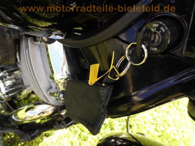 YAMAHA_XVS_650_DRAG_STAR_4VR_schwarz_Chrom-Optik_Windschild_-_wie_4XR_XV_250_535_750_1100_Virago_73.jpg