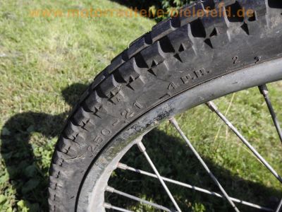 Yamaha_DT80MX_5J1_Enduro_Mokick_original_Auspuff_Motor_dreht_-_wie_DT_RD_50_80_M_MX-S_LC_5G1_1NN_13M_13N_2E0_2M4_37A_10.jpg