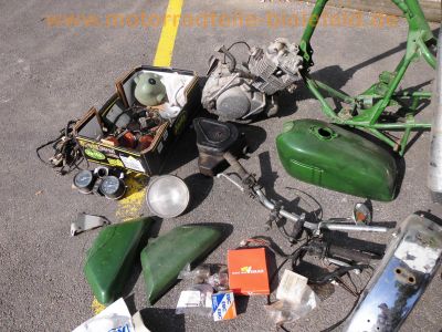 Kawasaki_KZ200A_Z200_Einzylinder_gruen_zerlegt_wie_KZ250C_Z250_LTD_-_Teile_Ersatzteile_spare-parts_spares_19.jpg
