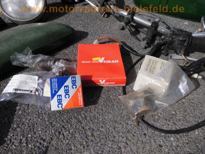 Kawasaki_KZ200A_Z200_Einzylinder_gruen_zerlegt_wie_KZ250C_Z250_LTD_-_Teile_Ersatzteile_spare-parts_spares_41.jpg
