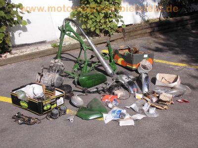Kawasaki_KZ200A_Z200_Einzylinder_gruen_zerlegt_wie_KZ250C_Z250_LTD_-_Teile_Ersatzteile_spare-parts_spares_6.jpg