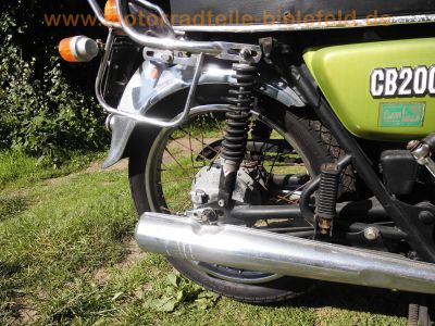 Honda_CB200_Twin_limegreen_Oldtimer_Koni_Sturzbuegel_Gepaecktraeger_-_wie_CB125K_61.jpg