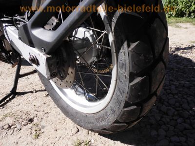 BMW_F650GS_Gelaende-Sport_Enduro_schwarz_original_Gepaecktraeger_BMW_Alu-Koffer_plus_Topcase_METZELER_TOURANCE_Navi-Vorbereitung_TOP-Zustand_36.jpg