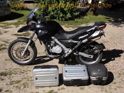 BMW_F650GS_Gelaende-Sport_Enduro_schwarz_original_Gepaecktraeger_BMW_Alu-Koffer_plus_Topcase_METZELER_TOURANCE_Navi-Vorbereitung_TOP-Zustand_5.jpg